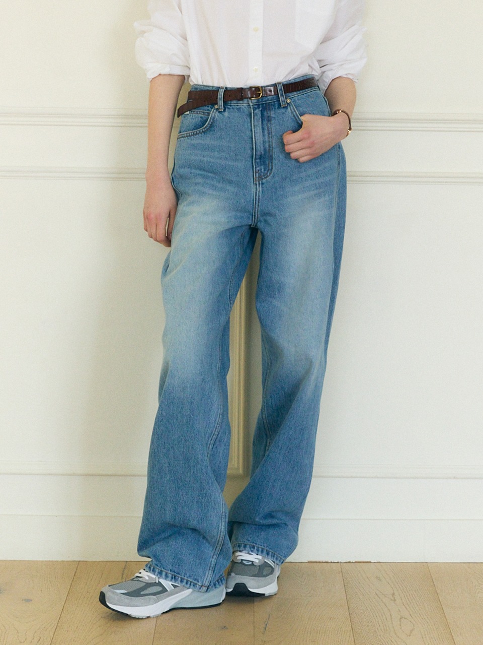 Washed Line Wide Denim Pants Middle Blue