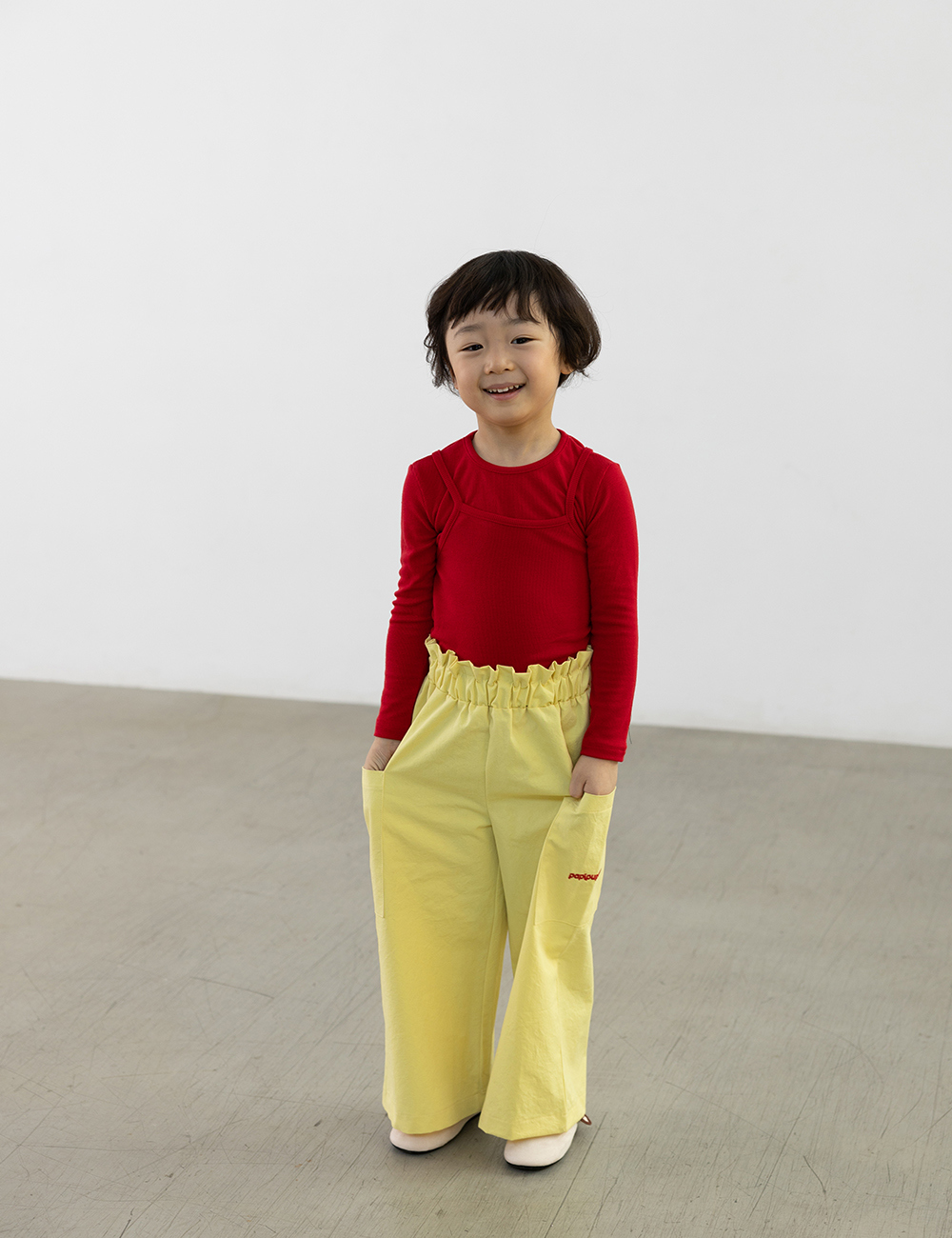 모자 모델 착용 이미지-S52L4