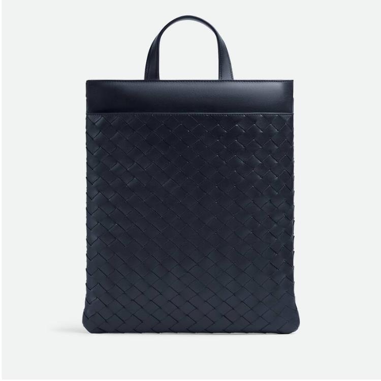 보테가베네타 남성 크로스백 BOTTEGAVENETA 손잡이 인트레치아토 노트북 케이스 765767V2HL18838