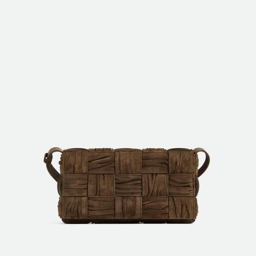 보테가베네타 여성 크로스백 BOTTEGAVENETA 카세트 717089V38R22309