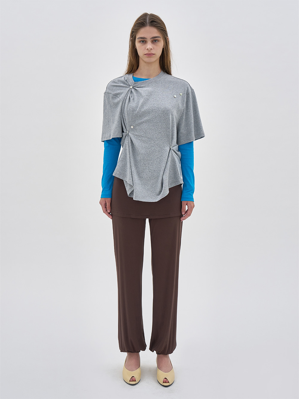 [WOMEN] BUTTON DRAPE OVERSIZED SHORT SLEEVE TEE_MELANGE