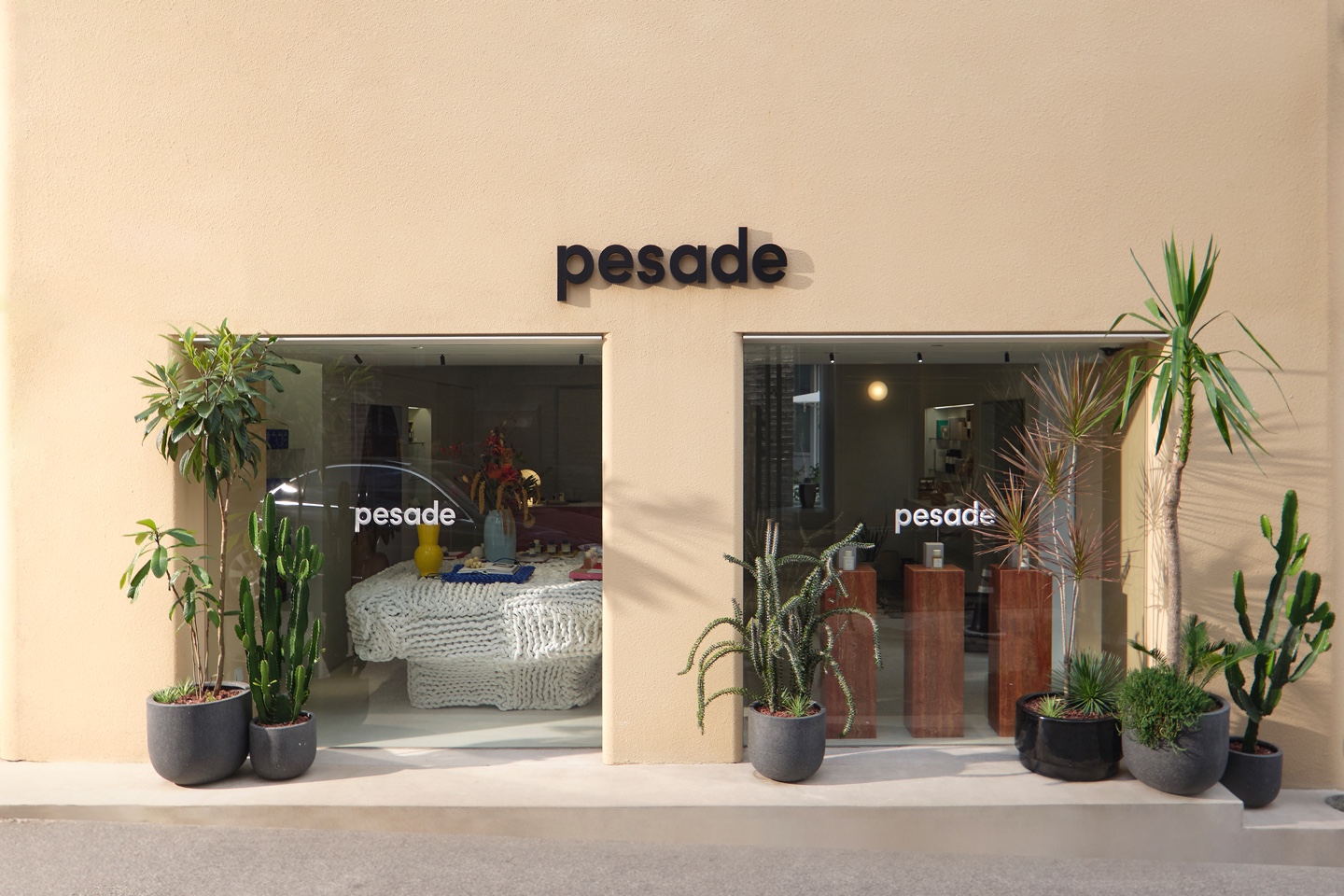 stockist