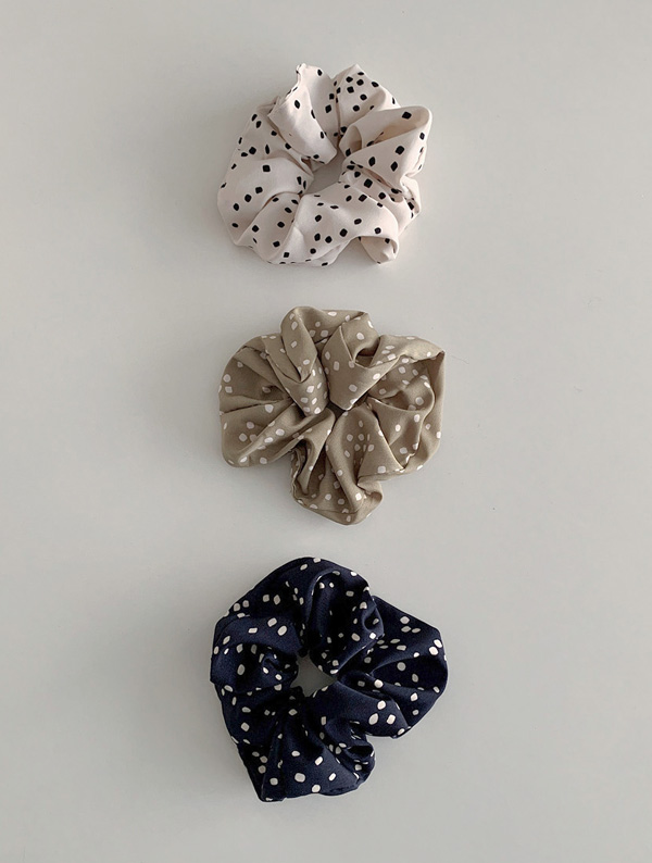 cork dot scrunchie / 코르크 도트 스크런치 (3color)