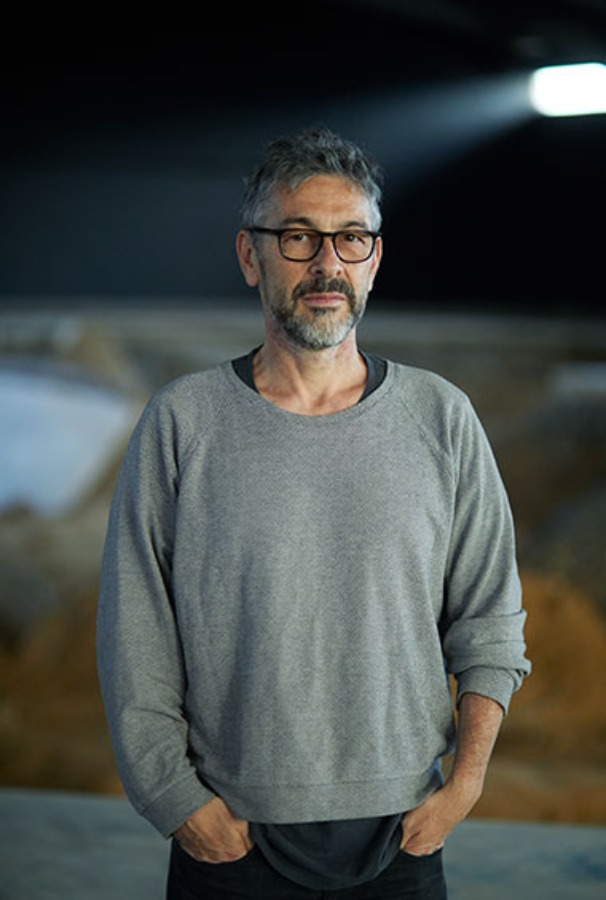 피에르 위그 Pierre Huyghe  