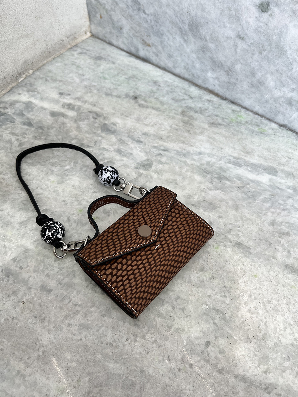 brown onet wallet bag