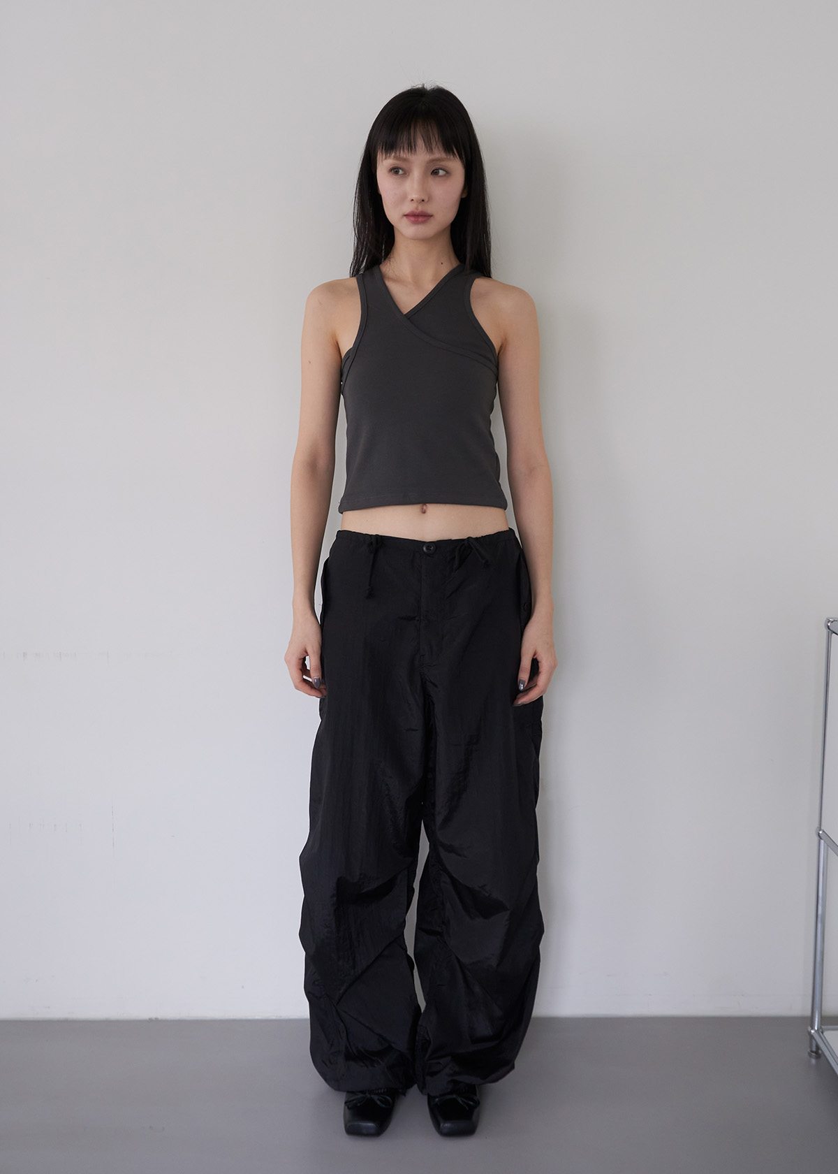 Nylon Pintuck Parachute Pants (3c)