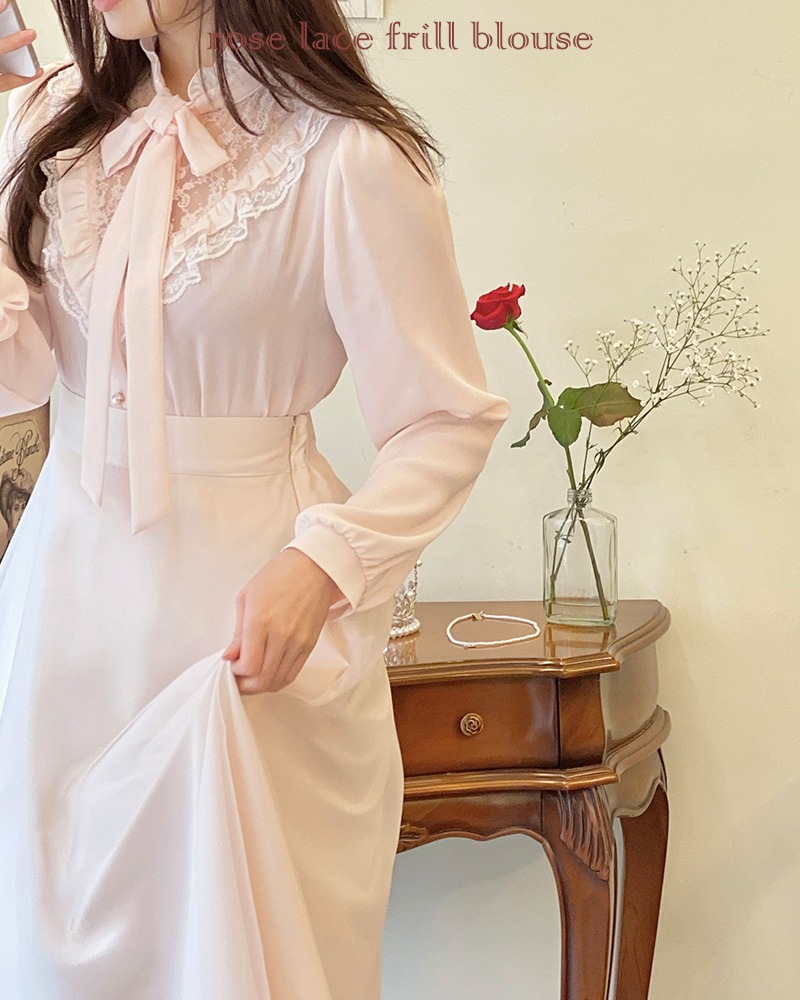 ﻿#하객룩 #출근룩 #데이트룩 추천 ! 🌹장미 레이스 프릴블라우스 (크림,살구핑크)