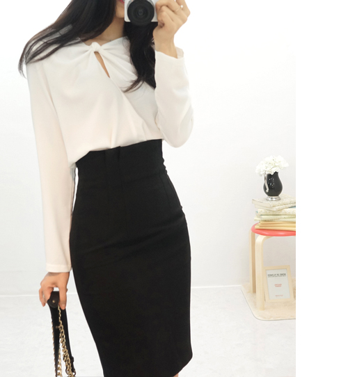 Lesian pencil skirt [블랙]