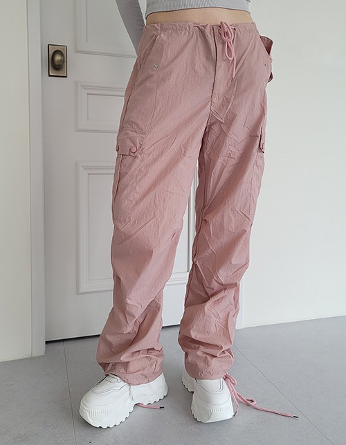 babypink cargo pants