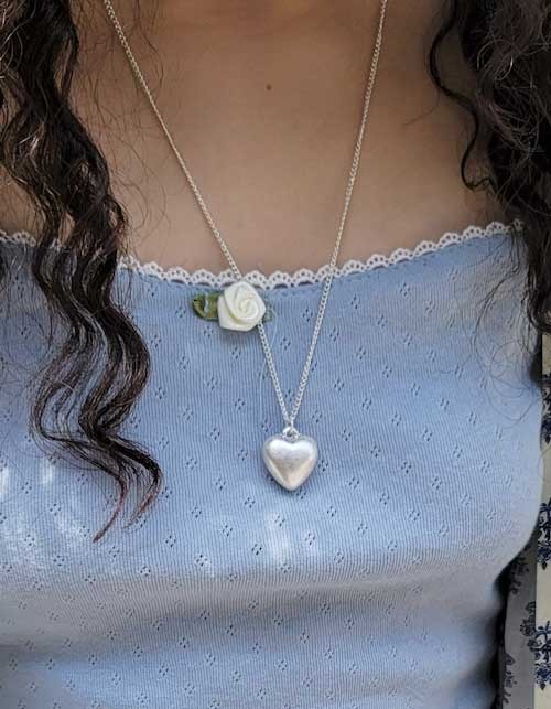 chubby heart  necklace