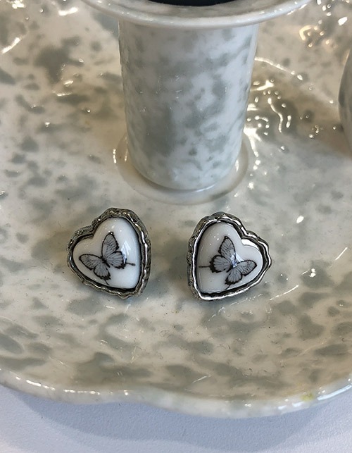 kitsch heart butterfly earring