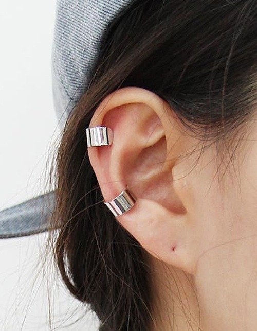 bold ring earcuff