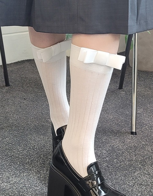 front ribbon socks (2 colors)