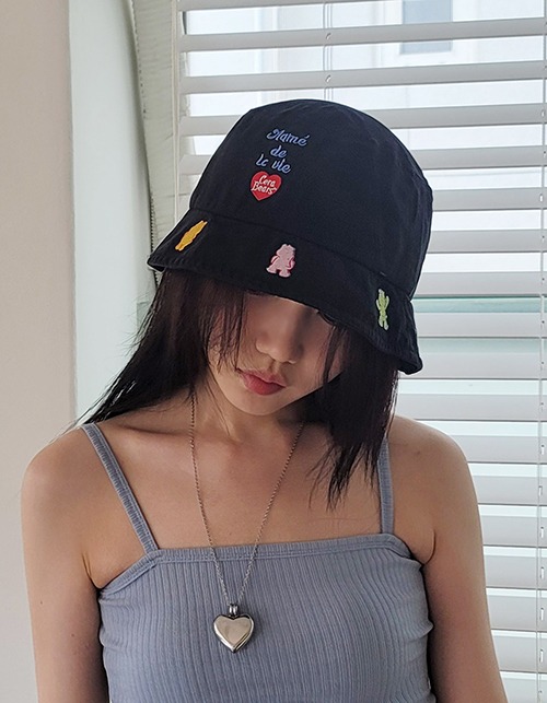 bear bucket hat (4 colors)