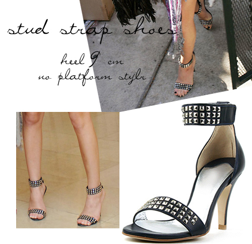 (P148)Manolo Bla~　　　 stud strap sandal