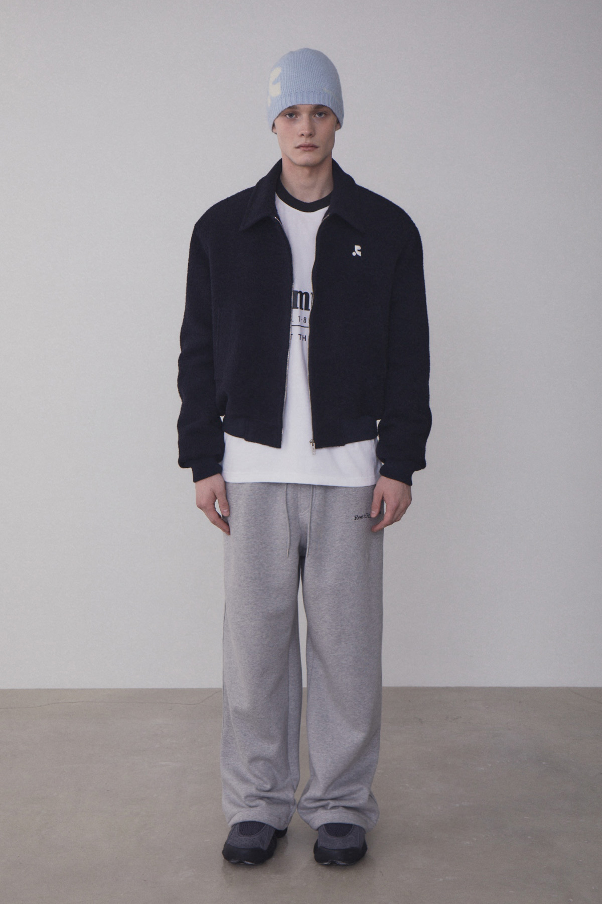 【Rest&Recreation】Seungkwan着用 RR COMMUNITY BOMBER JACKET Rest&Recreation】Seungkwan着用 RR COMMUNITY BOMBER JACKET