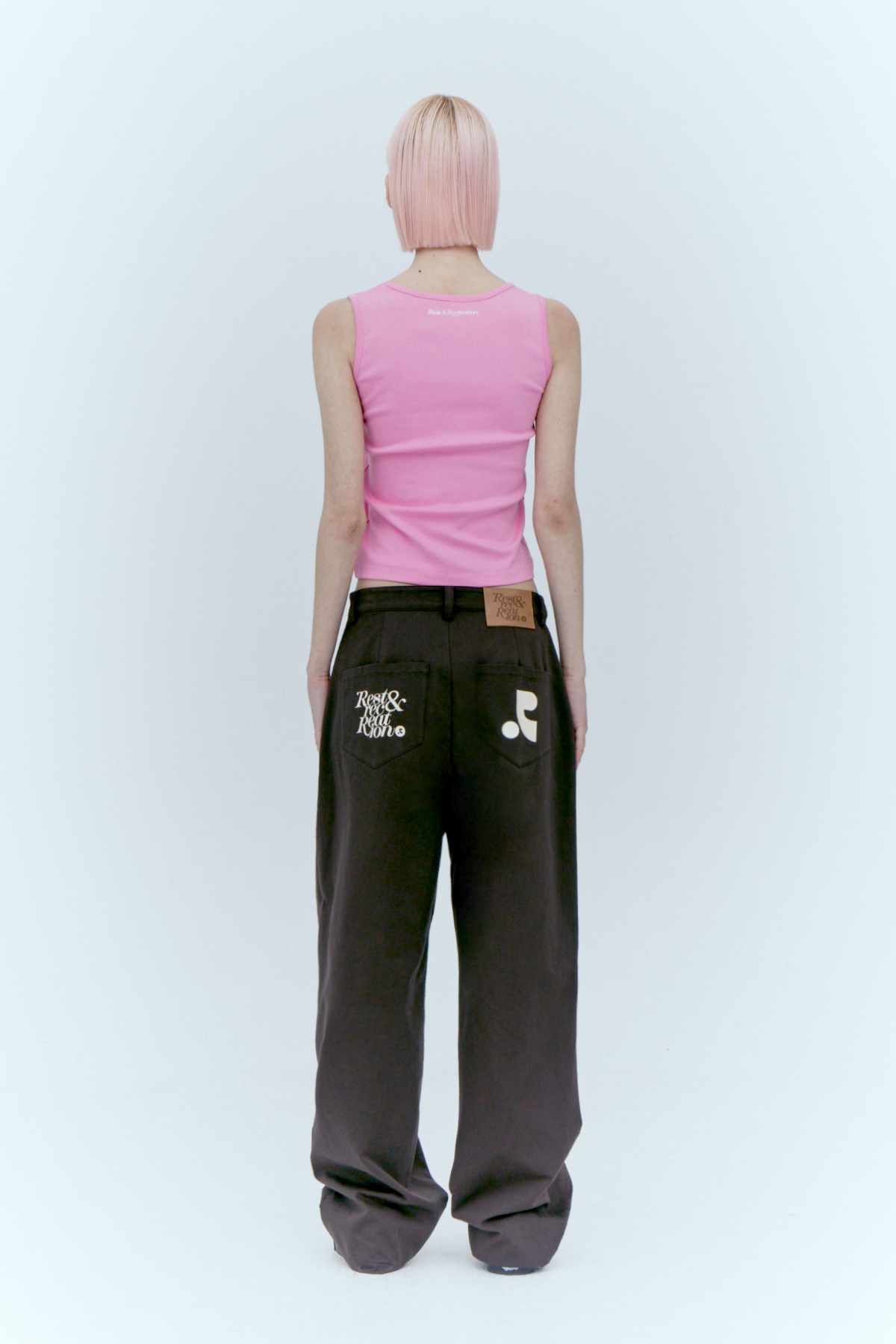 LOGO COTTON PANTS - BROWN - rest and recreation