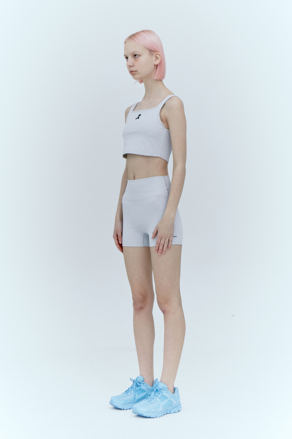 ★韓国人気★Rest & Recreation★LOGO TOP + SHORTS SET ☆韓国人気☆Rest & Recreation☆LOGO TOP + SHORTS SET (Rest