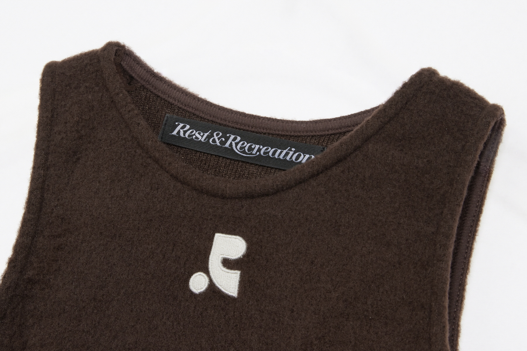 HAIRY KNIT TANK TOP - BROWN - rest and recreation