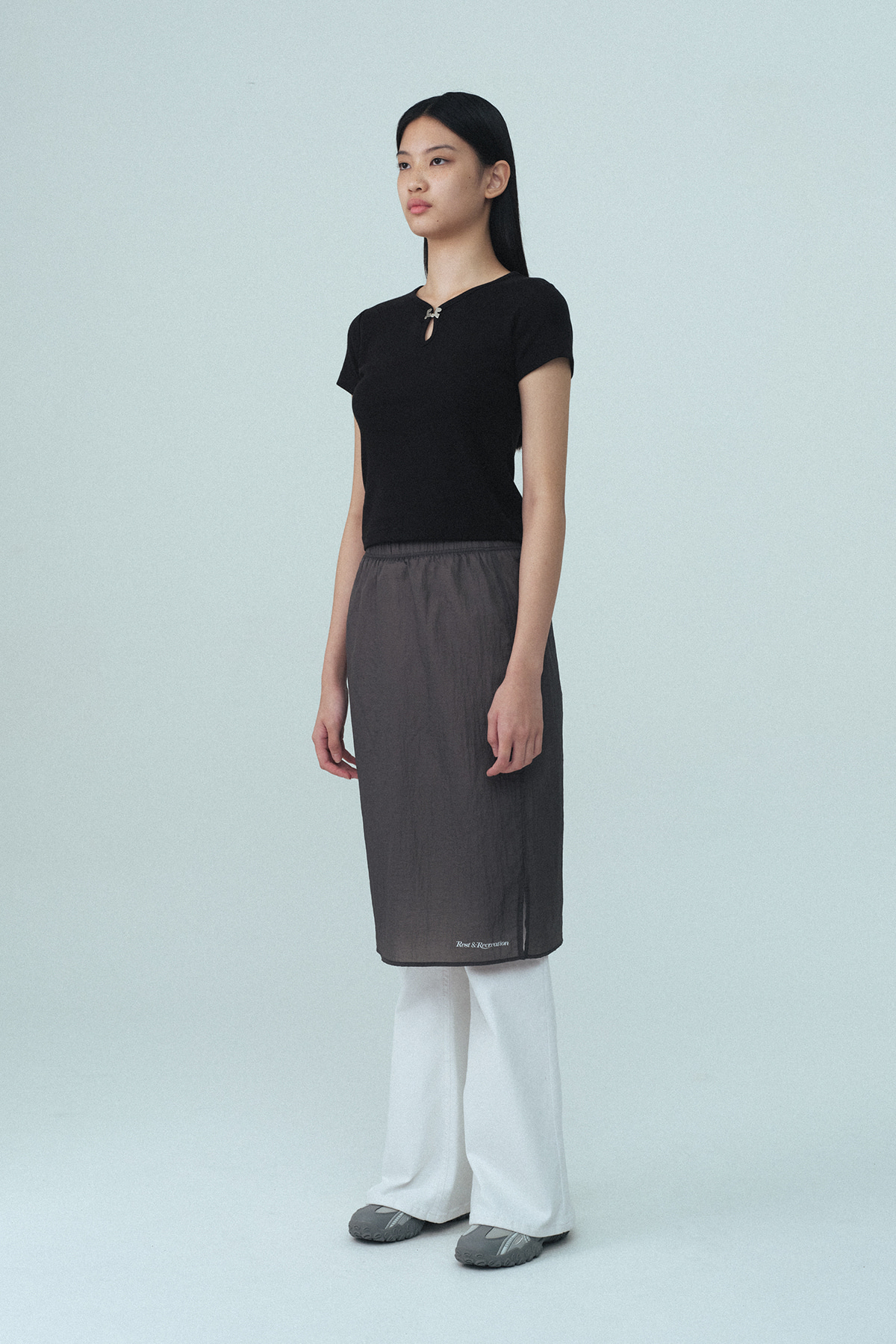 【REST&RECREATION】U-NECK LOGO CLIP TOP U-NECK LOGO CLIP TOP - BLACK - rest and recreation
