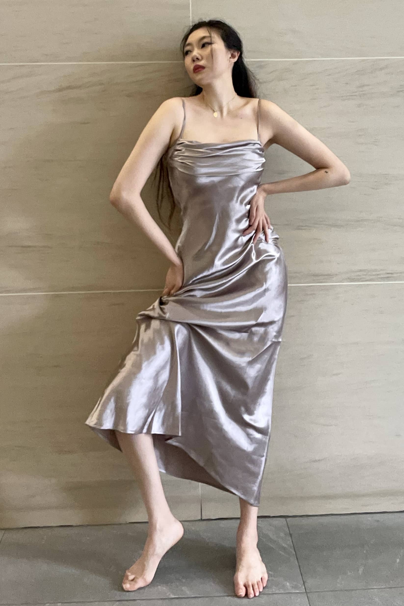 Ash Grey Silk Longdress,지아미아