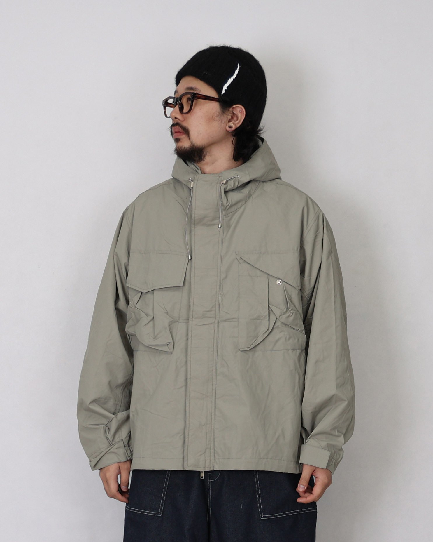 WTV Pocket Detail Mountain Jacket (Black/Beige/Gray)