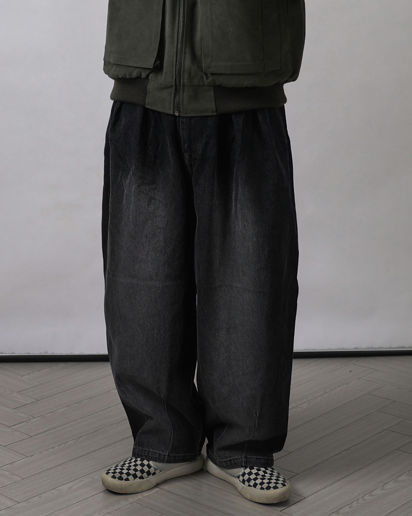 GOOSE H123  Washed Balloon Denim Pants (Black Denim/Blue Denim)