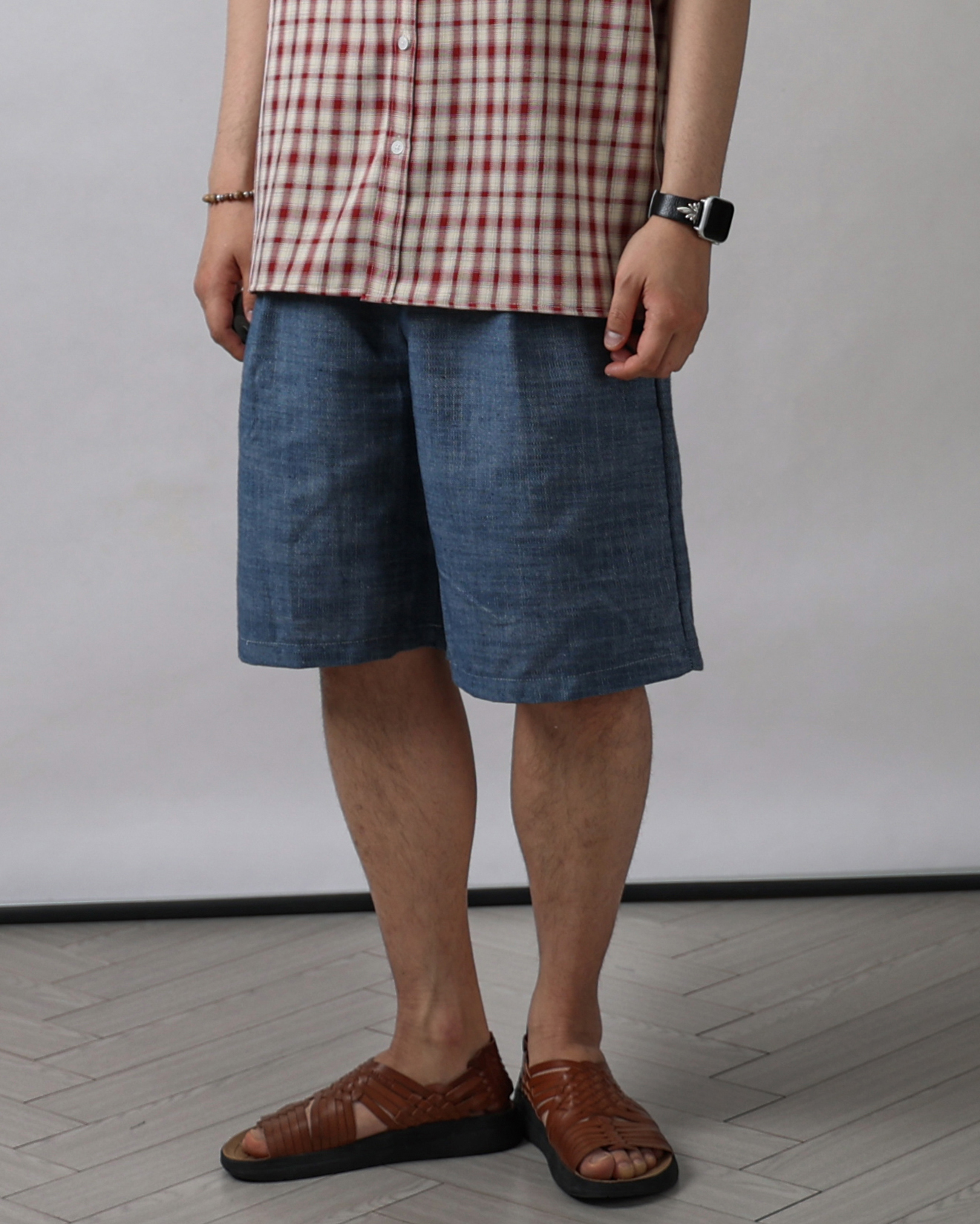 END Linen Denim One Tuck Shorts (Gray Denim/Raw Denim/Middle Denim)