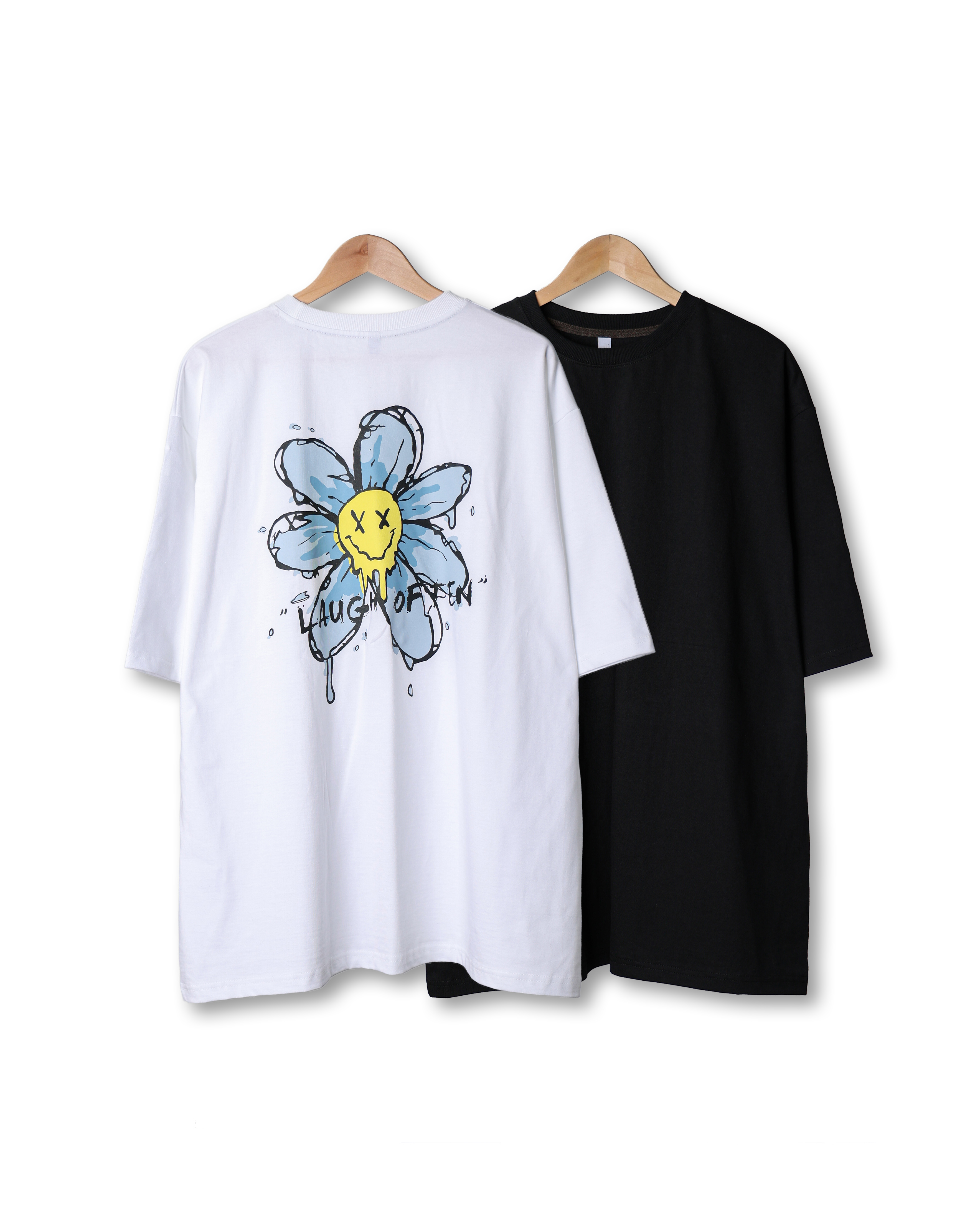 FITS FLOWER SMILE Casual Over T Shirts (Black/White)