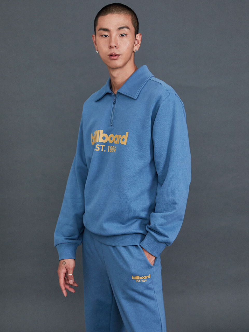 Signiture collar half zip up sweatshirt_Light blue