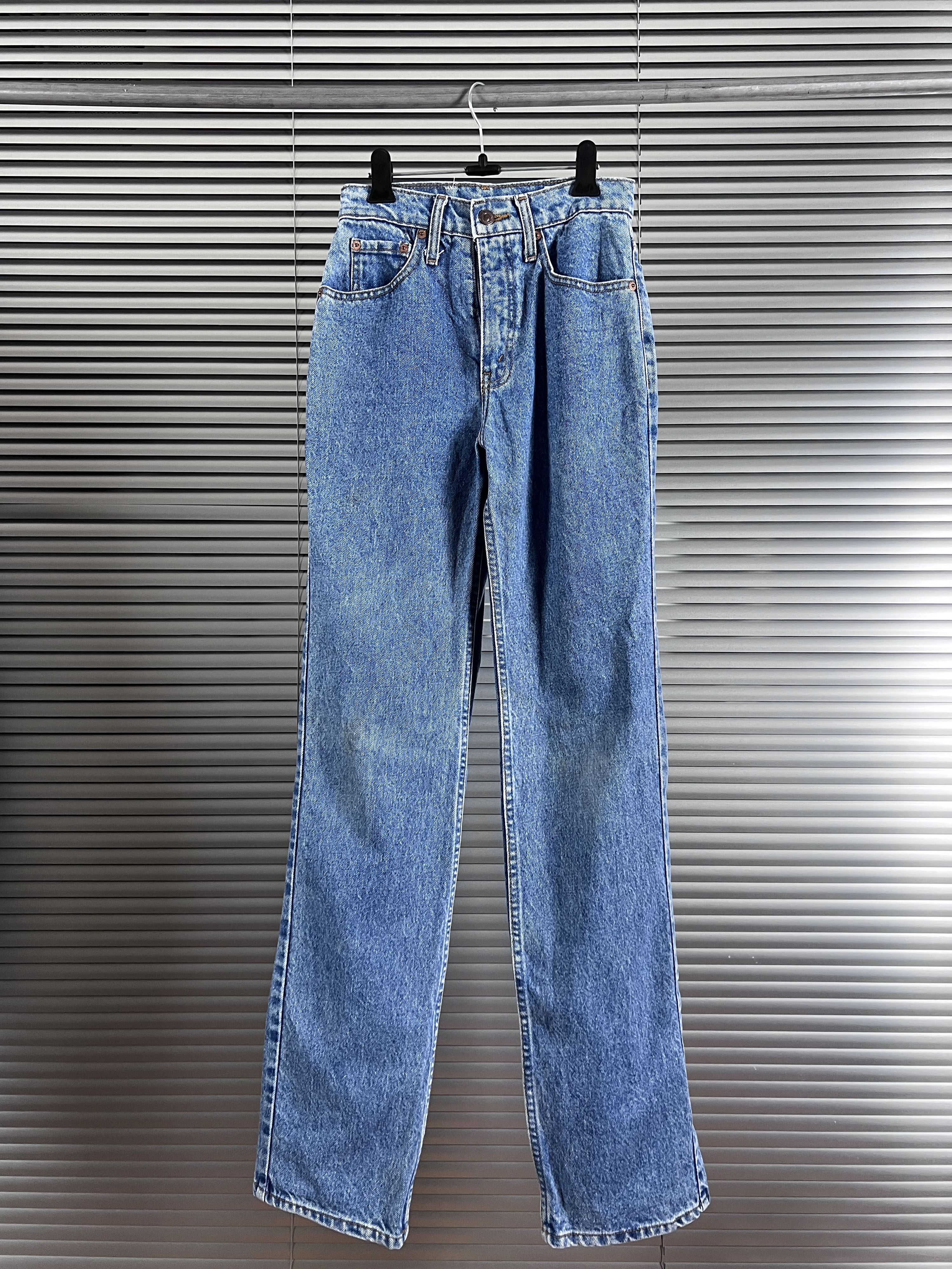 90s Levis 505 jean