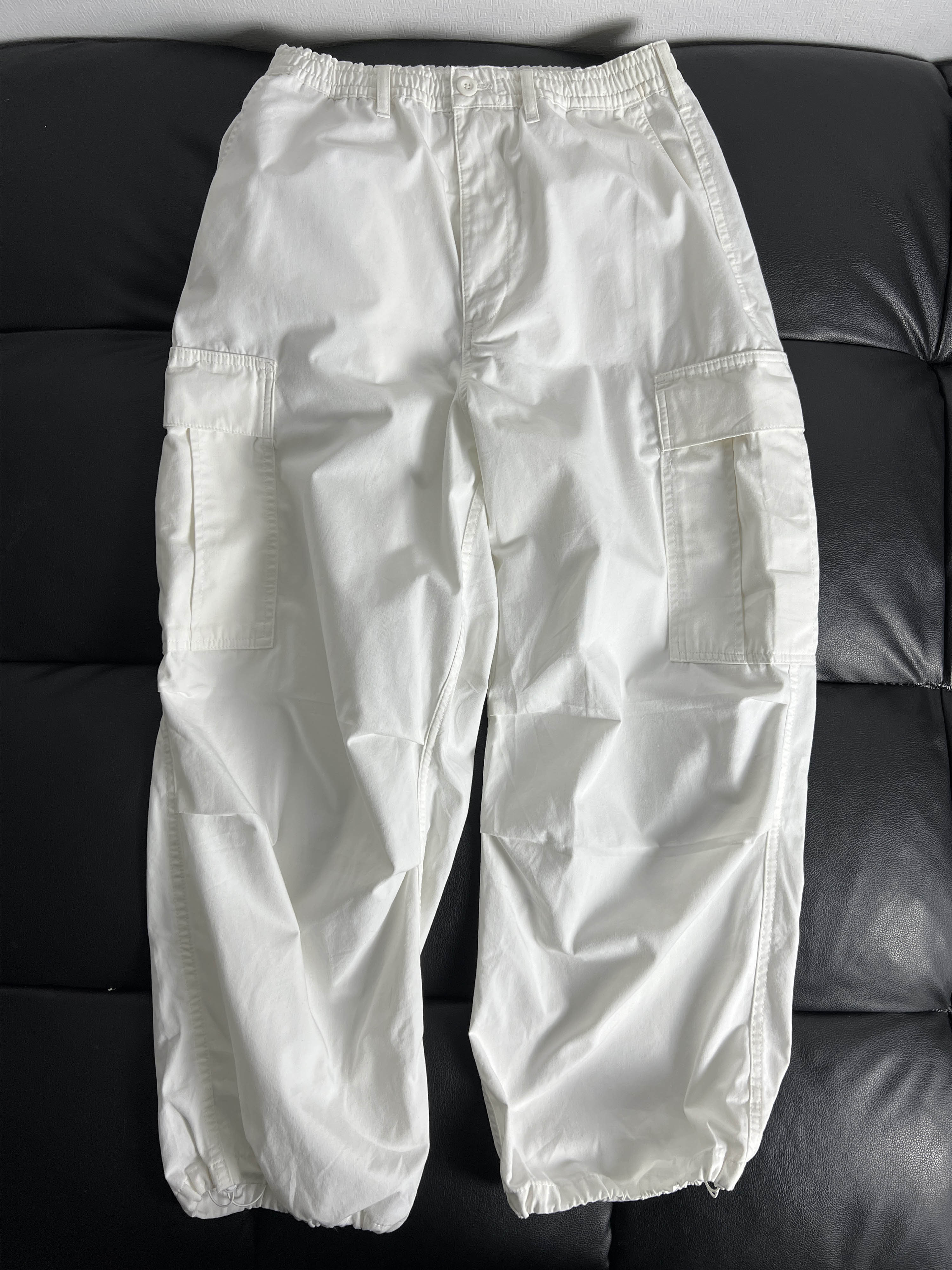 GU wide cargo ballon pants