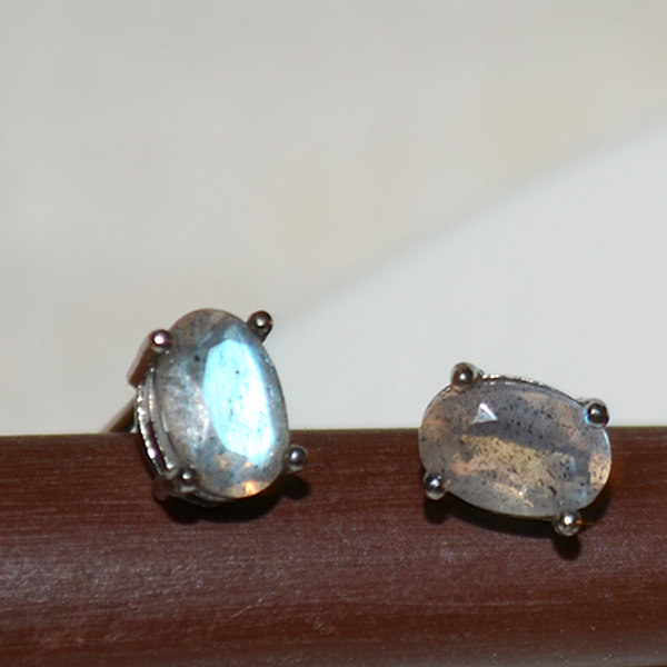 labradorite.641 e