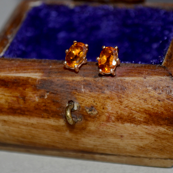 golden citrine.284