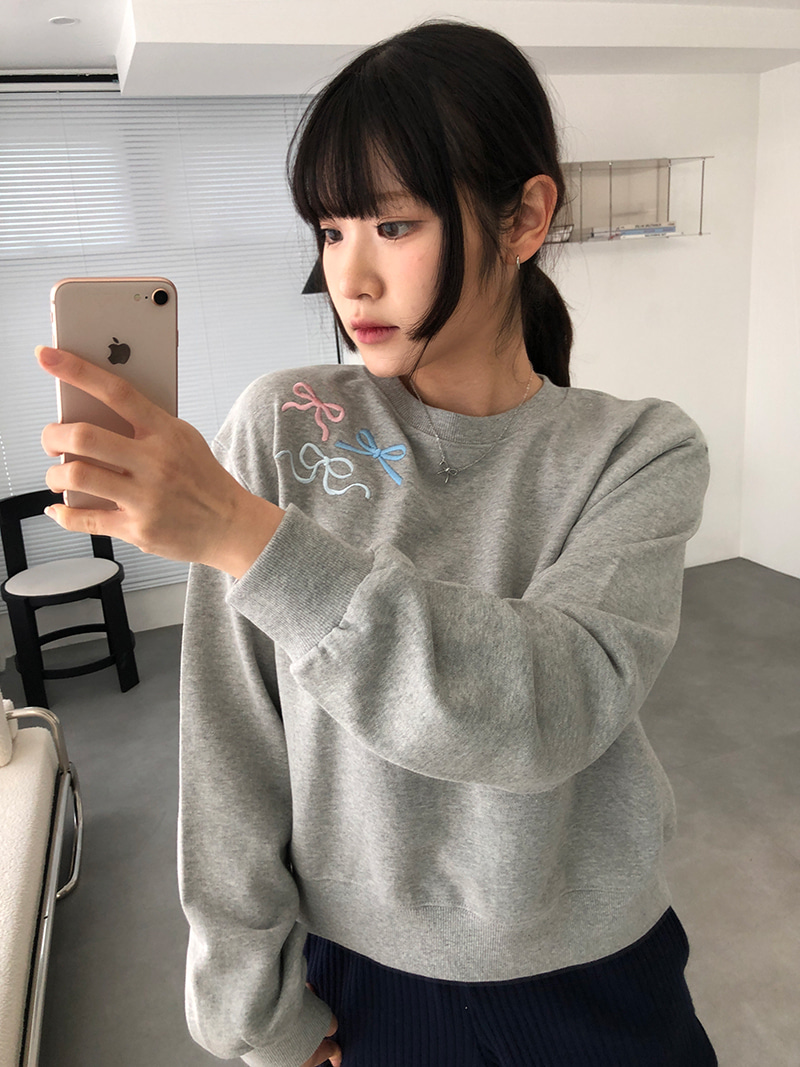 ribbon needle sweatshirt