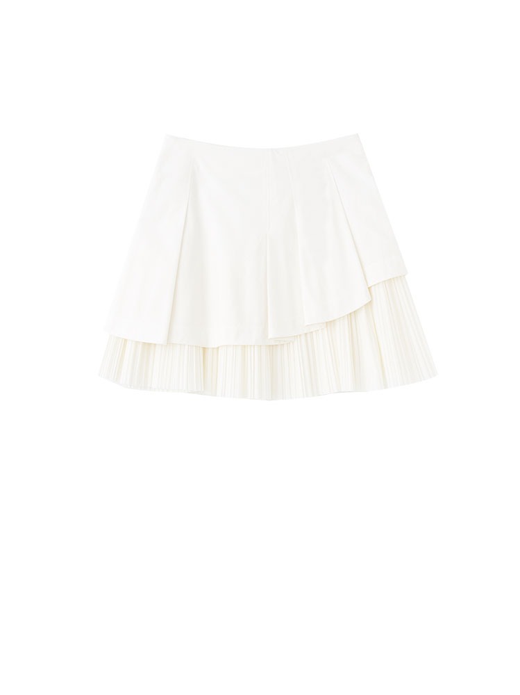 OFF WHITE PLEATED HEM MINI SKIRT  샹샹 루안 오프 화이트 플리츠 헴 미니 스커트 - 아데쿠베