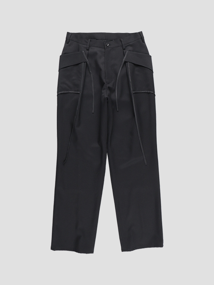 BLACK GABARDINE PIPING STRAIGHT PANTS  설밤 블랙 개버딘 파이핑 스트레이트 팬츠 - 아데쿠베