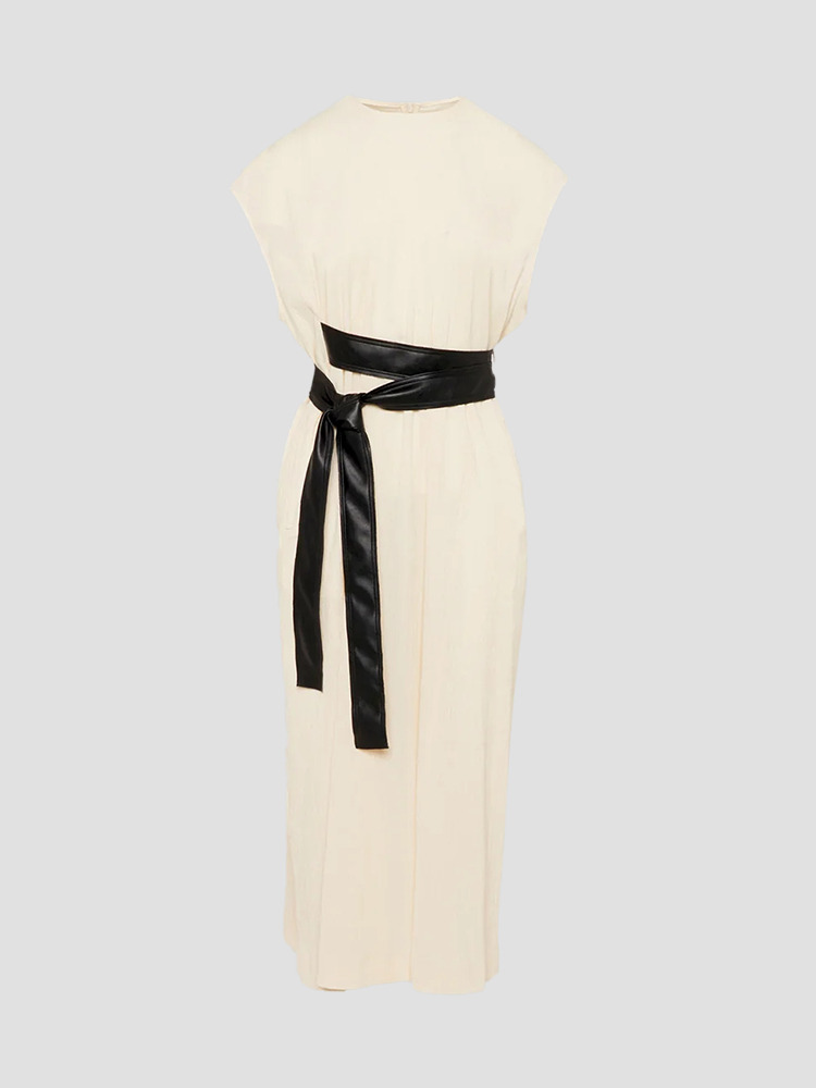 IVORY TUULI BELTED JERSEY DRESS  아키라나카 아이보리 툴리 벨트 저지 드레스 - 아데쿠베