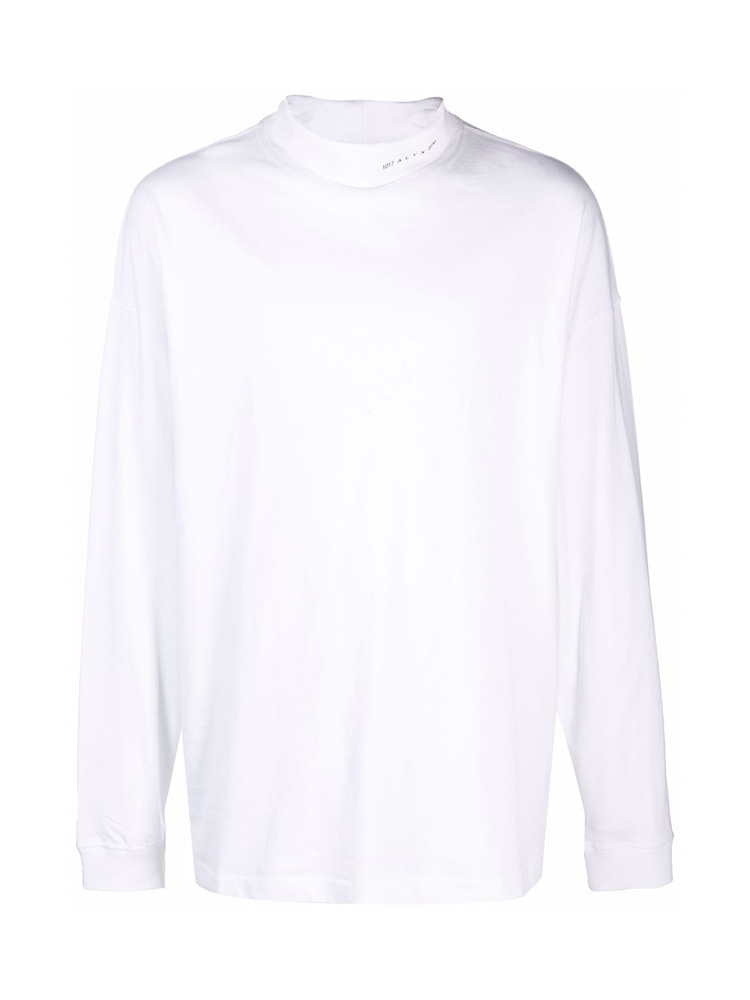 WHITE L/S ROLL NECK TEE  알릭스 화이트 롱 슬리브 롤 넥 티 - 아데쿠베