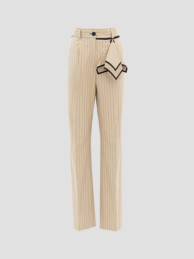 BEIGE HOOK CIGARETTE PINSTRIPE TROUSERS  라케트 베이지 훅 시가렛 핀스트라이프 팬츠 - 아데쿠베