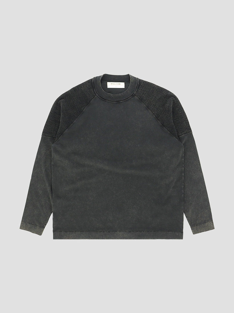 WASHED BLACK MESH SHOULDER L/S T-SHIRT  알릭스 블랙 메쉬 숄더 롱 슬리브 티셔츠 - 아데쿠베