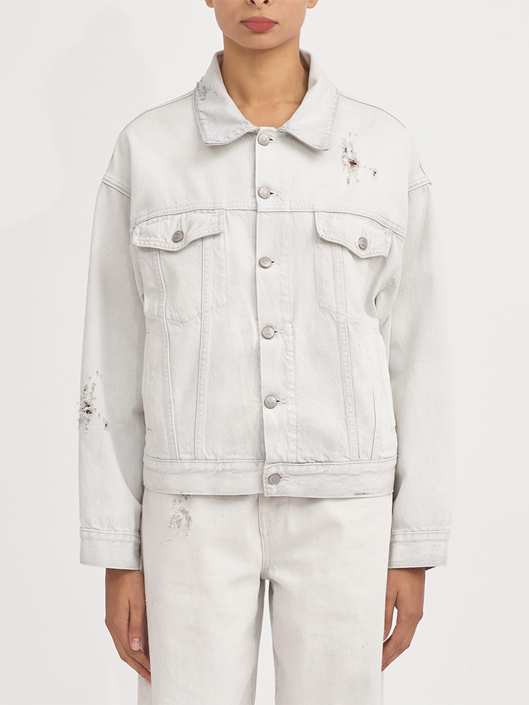 WHITE COTTON TRUCKER JACKET  MM6 화이트 코튼 트러커 자켓 - 아데쿠베