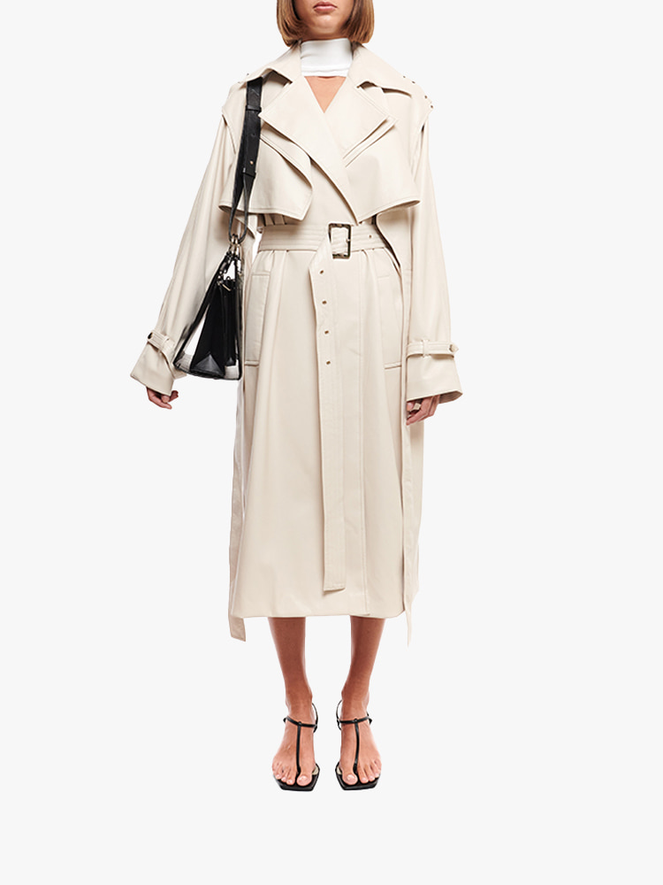 IVORY FAUX LEATHER TRENCH COAT  보야로브스카야 아이보리 페이크 레더 트렌치 코트 - 아데쿠베