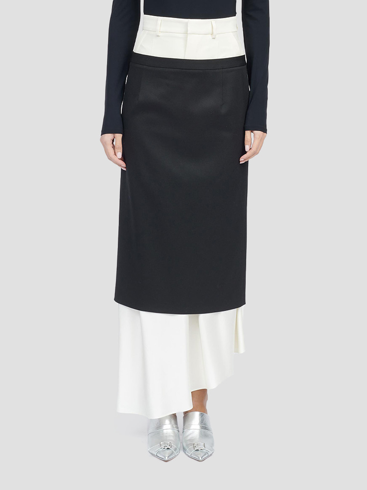 BLACK OFF WHITE LAYERED MIDI SKIRT  MM6 블랙 오프 화이트 레이어드 미디 스커트 - 아데쿠베