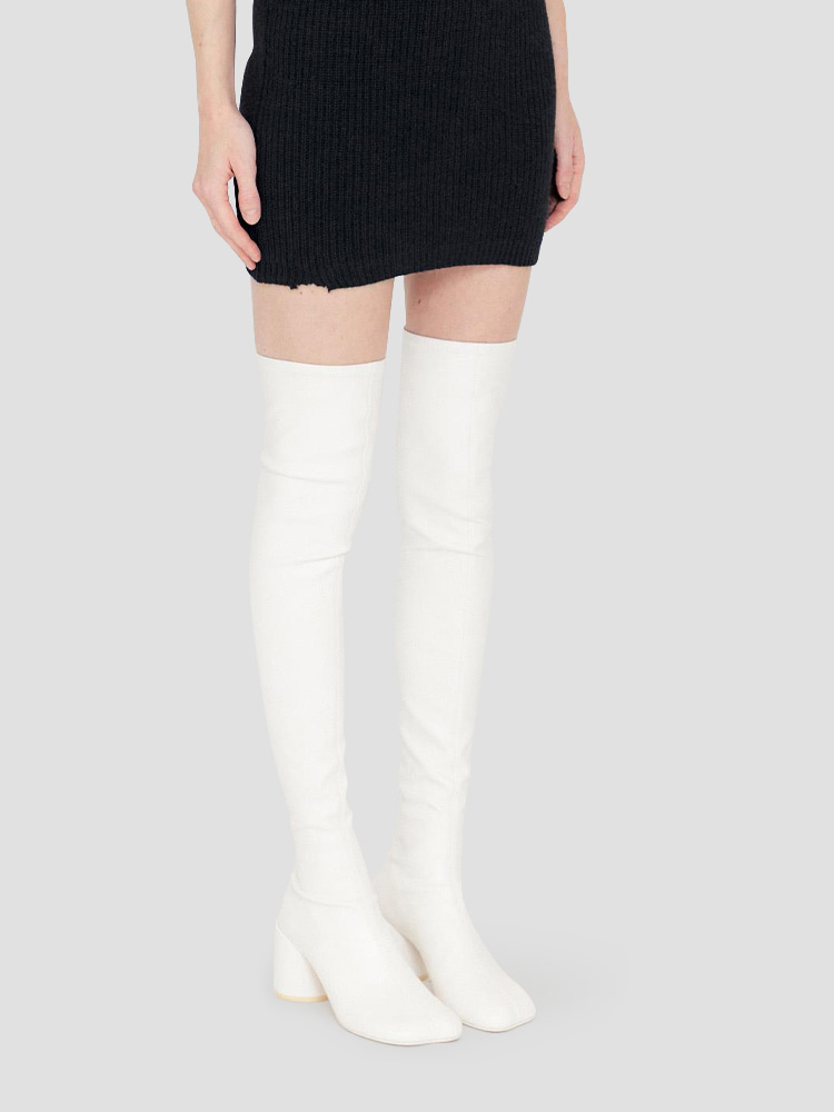 WHISPER WHITE ANATOMIC STRETCH THIGH BOOTS  MM6 위스퍼 화이트 아나토믹 스트레치 싸이 부츠 - 아데쿠베