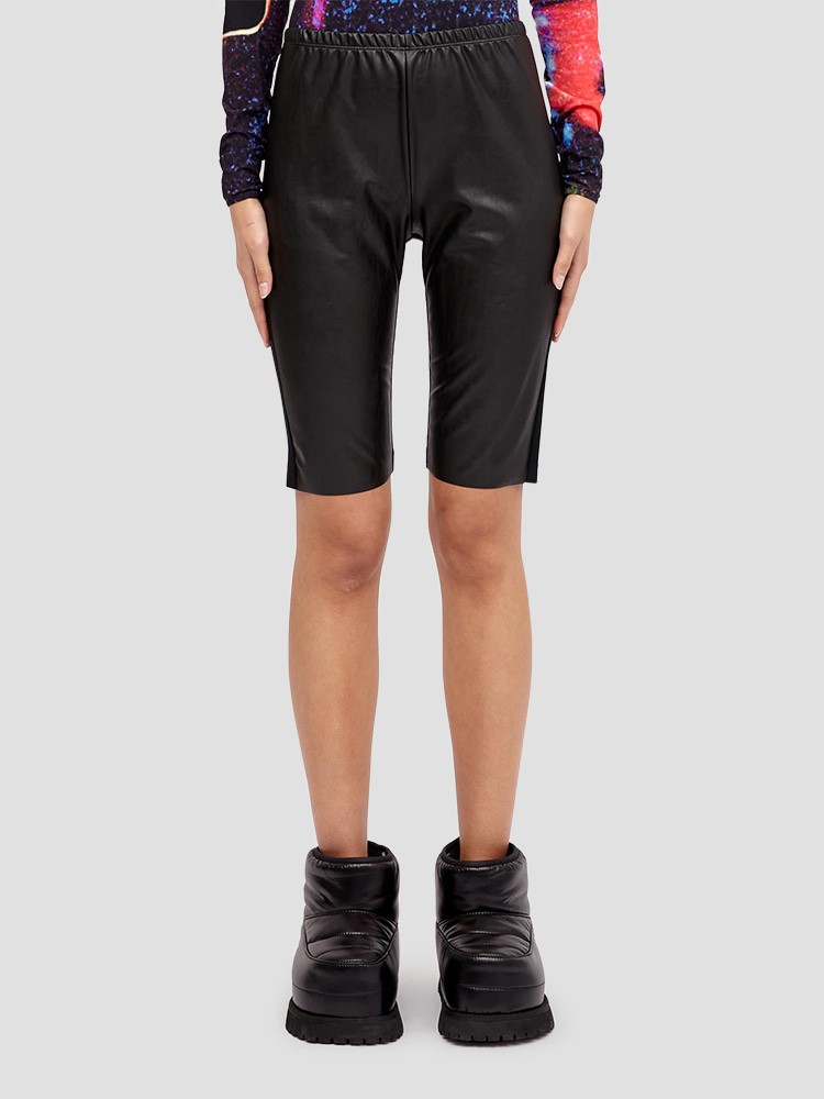 BLACK BIKER SHORTS  MM6 블랙 바이커 쇼츠 - 아데쿠베