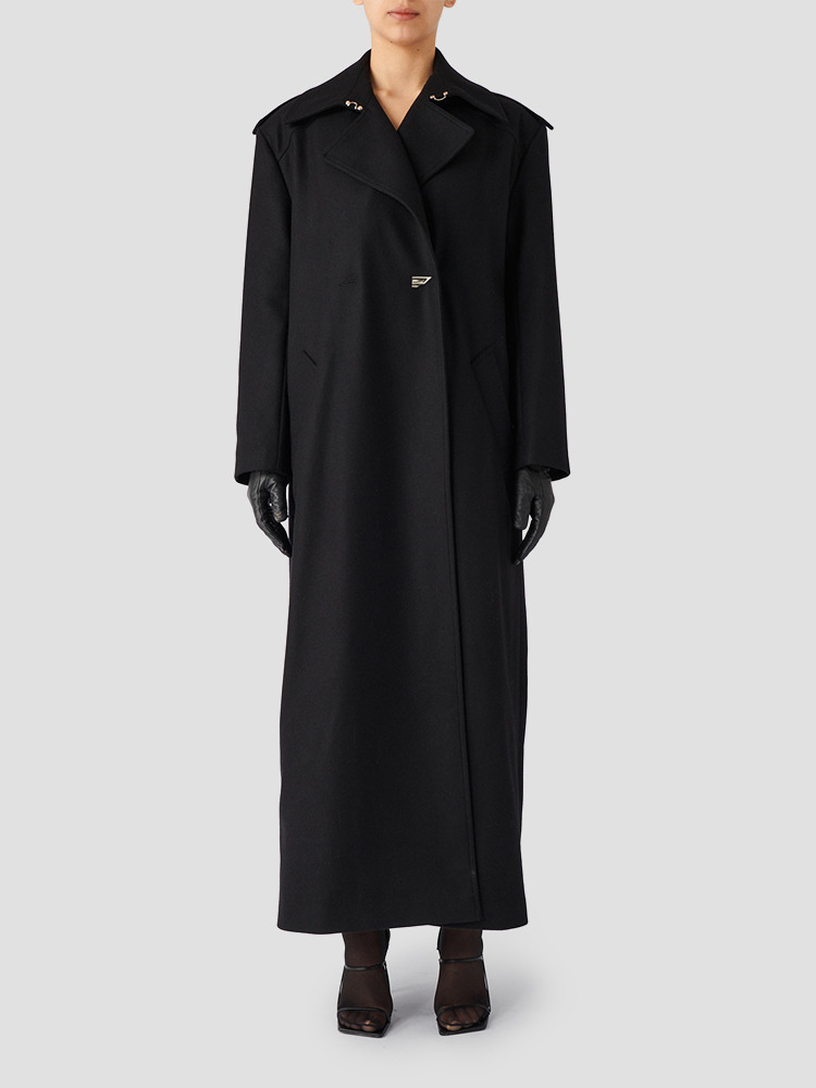 BLACK METAL B BUTTON CASHMERE LONG COAT  보야로브스카야 블랙 메탈 B 버튼 캐시미어 롱 코트 - 아데쿠베