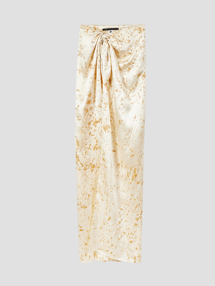 BEIGE DRAPED LONG SKIRT  산쿠안즈 베이지 드레이프 롱 스커트 - 아데쿠베