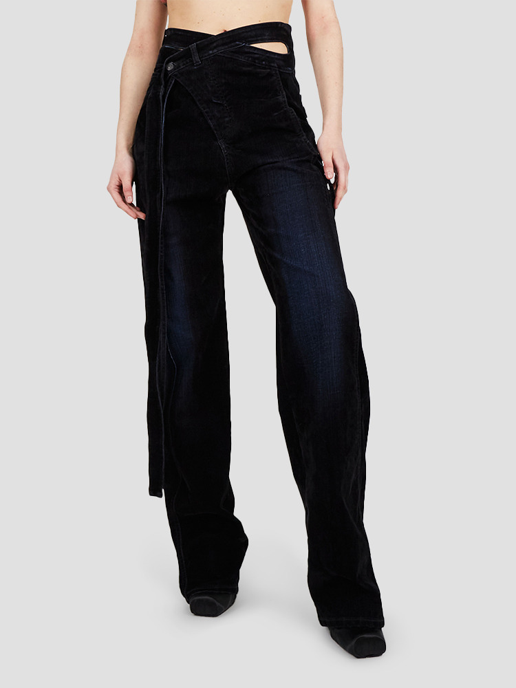 MIDNIGHT BLUE SIGNATURE VELVET WRAP JEANS  오토링거 미드나잇 블루 시그니처 벨벳 랩 팬츠 - 아데쿠베