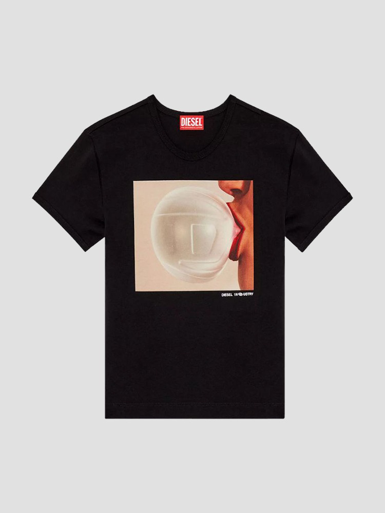 BLACK UNCUTIE GRAPHIC T-SHIRT  디젤(DIESEL) 블랙 그래픽 티셔츠 - 아데쿠베